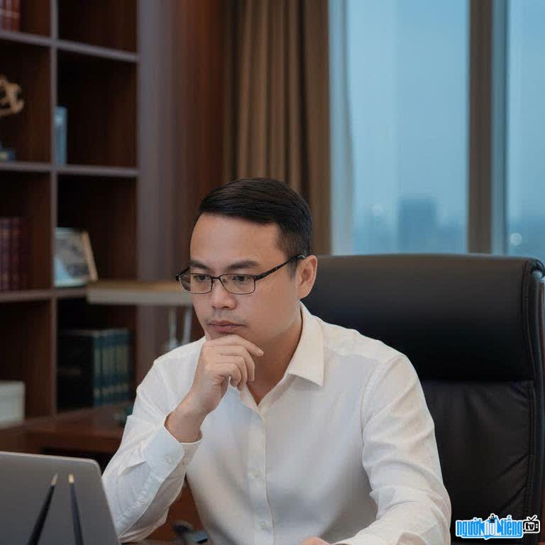 Bác sĩ Nguyễn Văn Vinh là chuyên gia Nhi khoa nổi tiếng