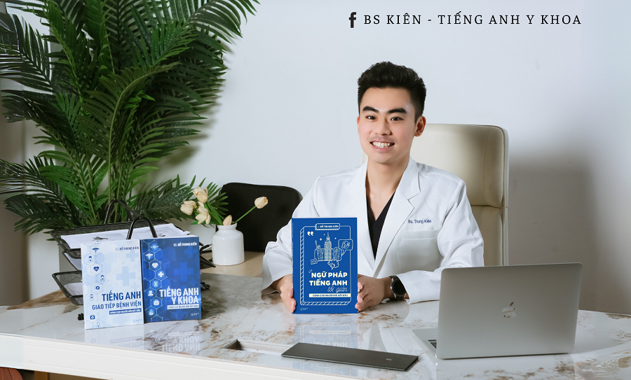 Bác sĩ Đỗ Trung Kiên (BS Kiên - Tiếng Anh Y Khoa) là tác giả nhiều cuốn sách