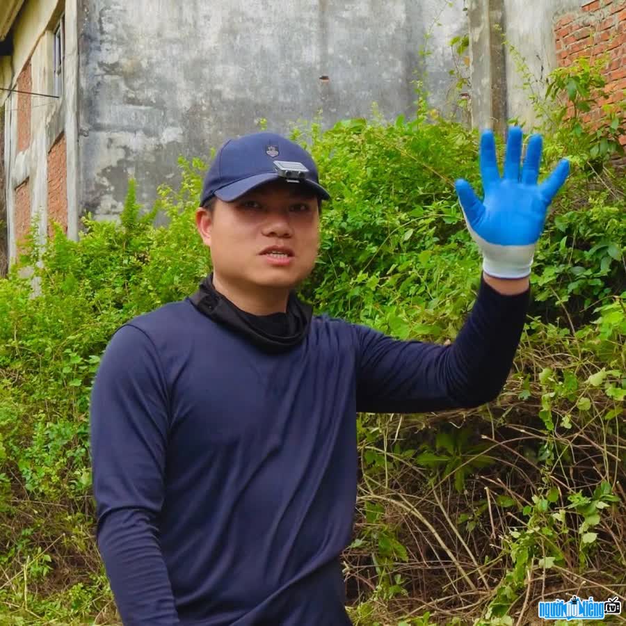 TikToker Đồng Dọn Dẹp nổi tiếng với hành trình hồi sinh những không gian bị lãng quên