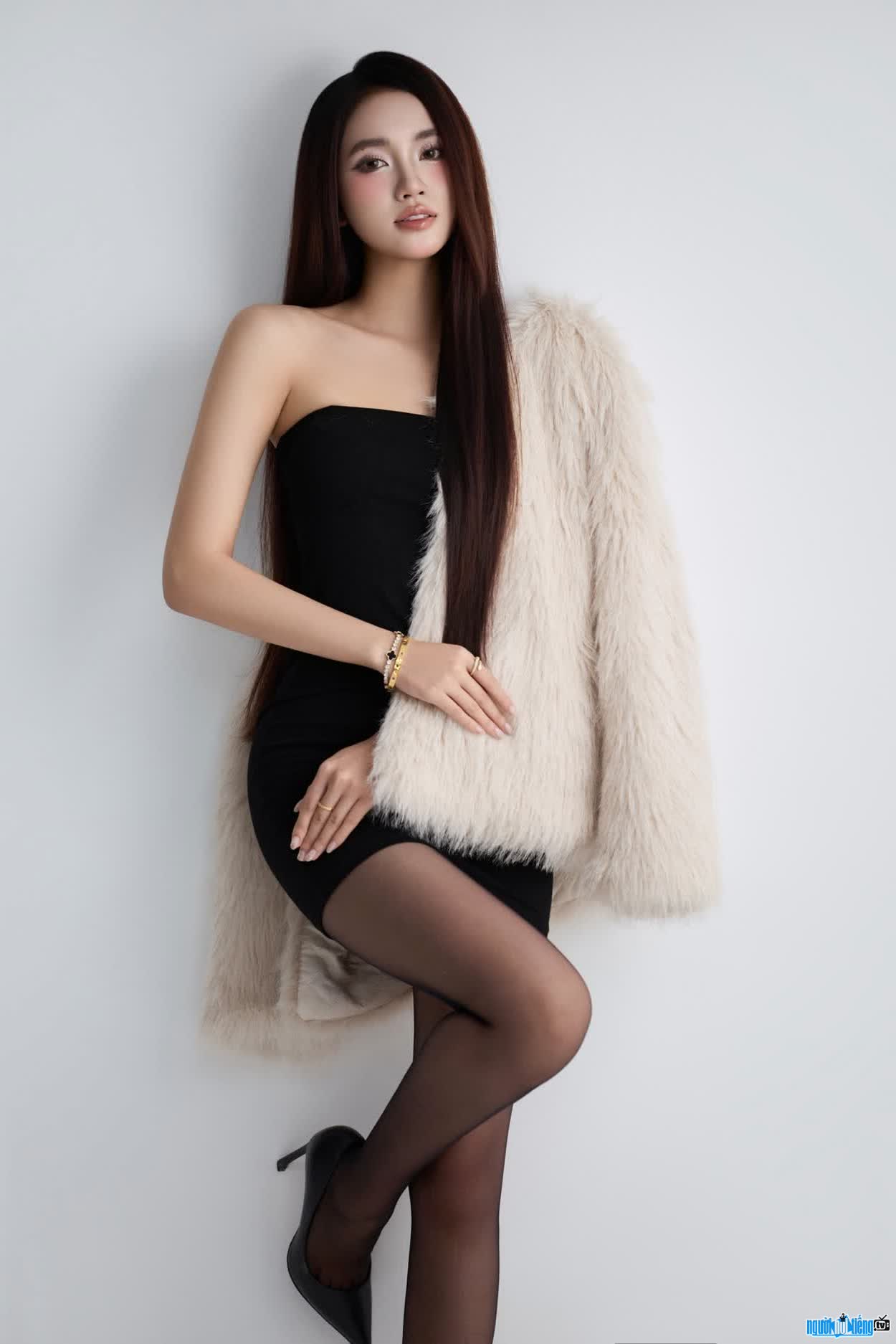 Hình ảnh mới nhất của Trần Thu Hiền