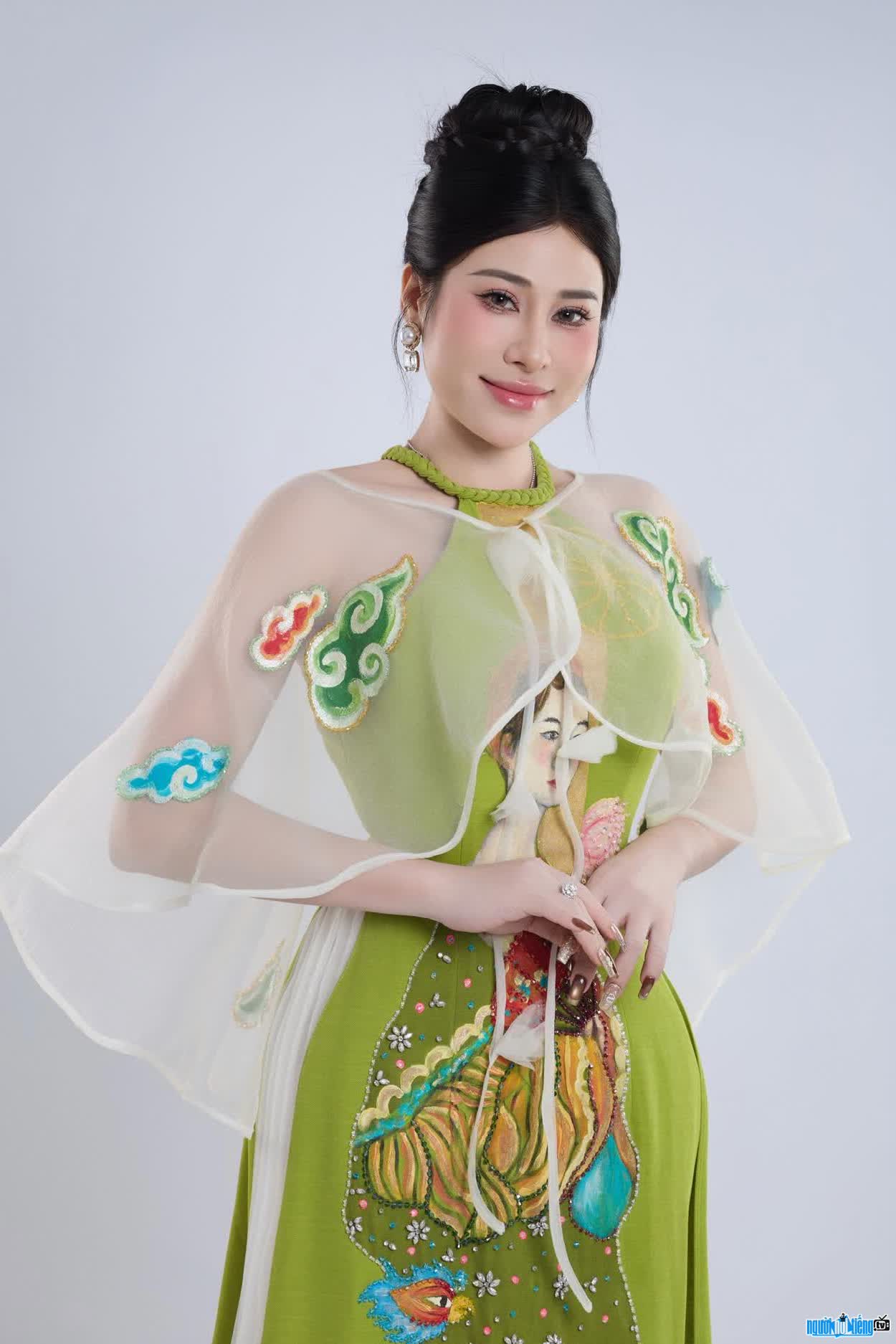 Hình ảnh Trương Bảo Yến xinh đẹp quyến rũ