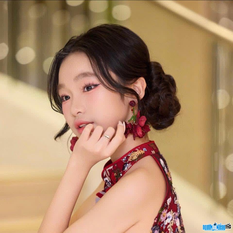 Hình ảnh Ngô Tuệ Mẫn xinh đẹp