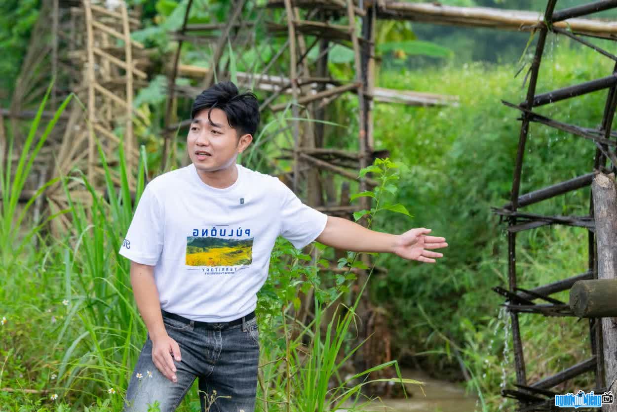 Hình ảnh Nguyễn Quang Thành giới thiệu về quê hương Thanh Hóa