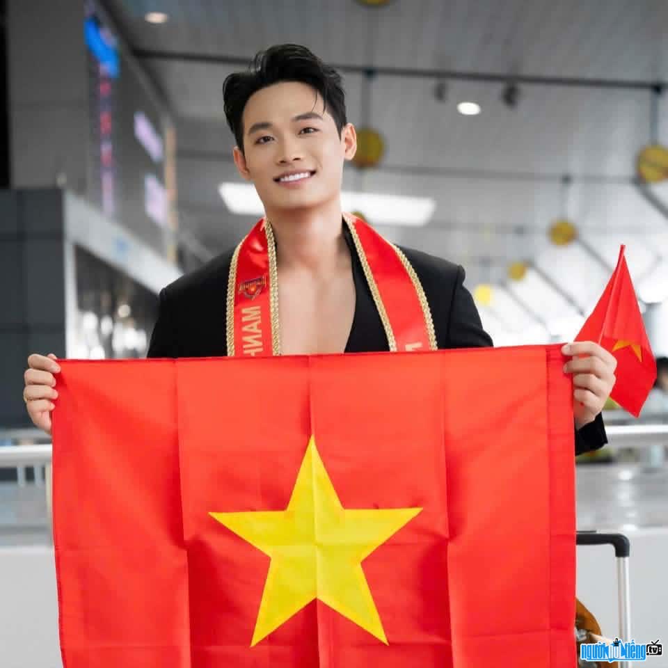 Hinh anh moi nhat Tran Tien Dung