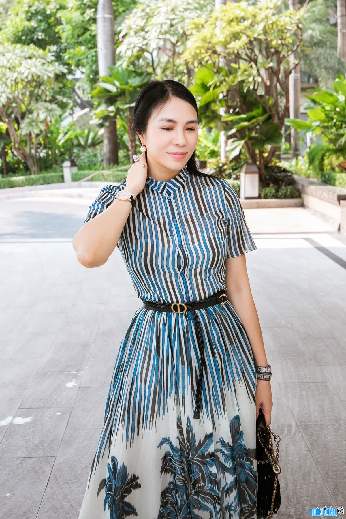 Hình ảnh CEO Lưu Nga luôn nỗ lực cố gắng hết mình với đam mê