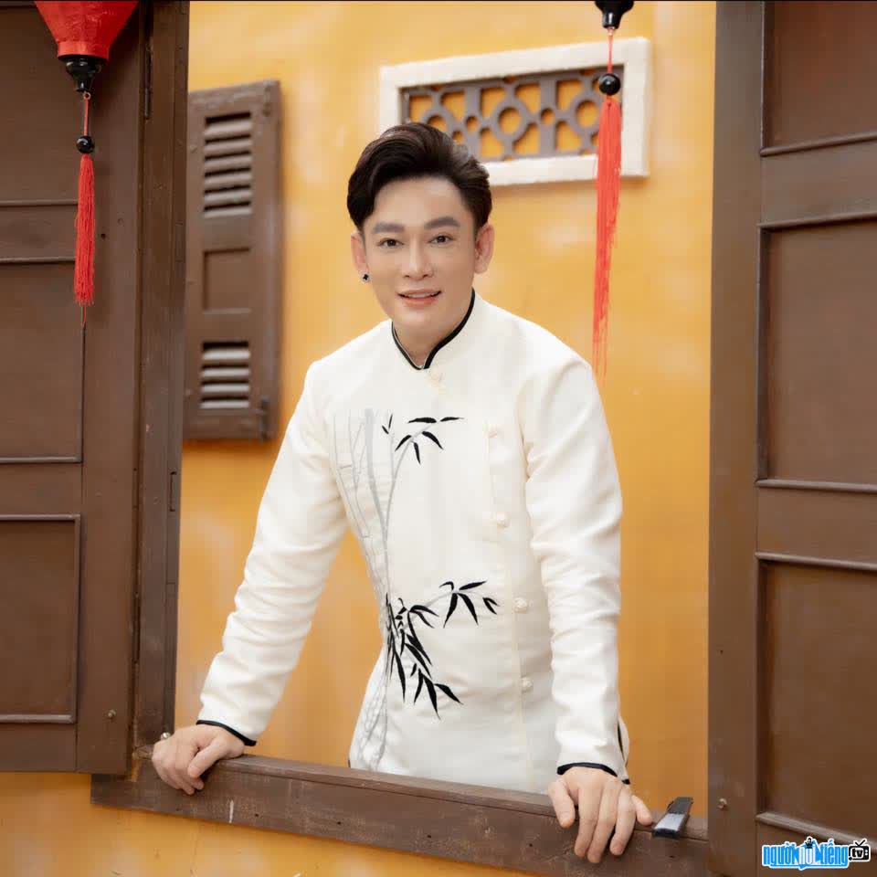 Hình ảnh mới nhất của đại sứ Lưu Thế Truyền