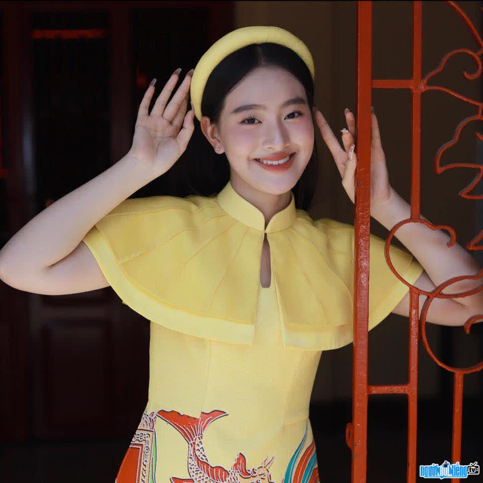 Image of charming and lovely Nguyen Phan Quynh Anh