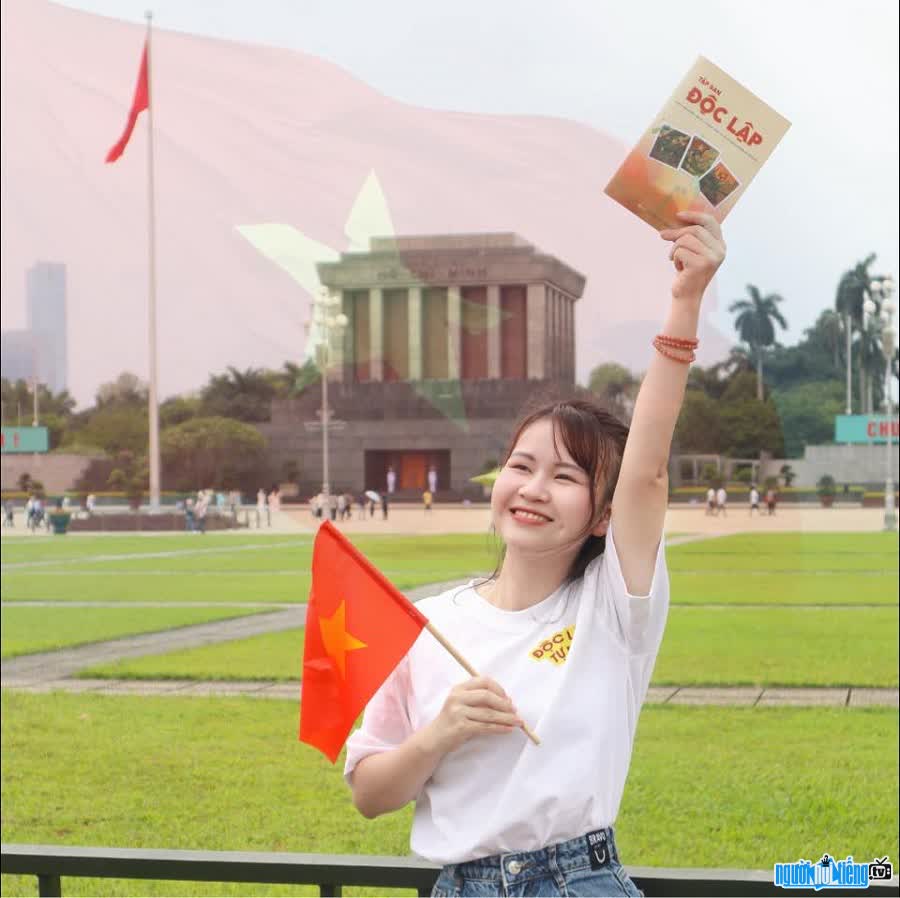 Teacher Minh Hien celebrates Independence Day