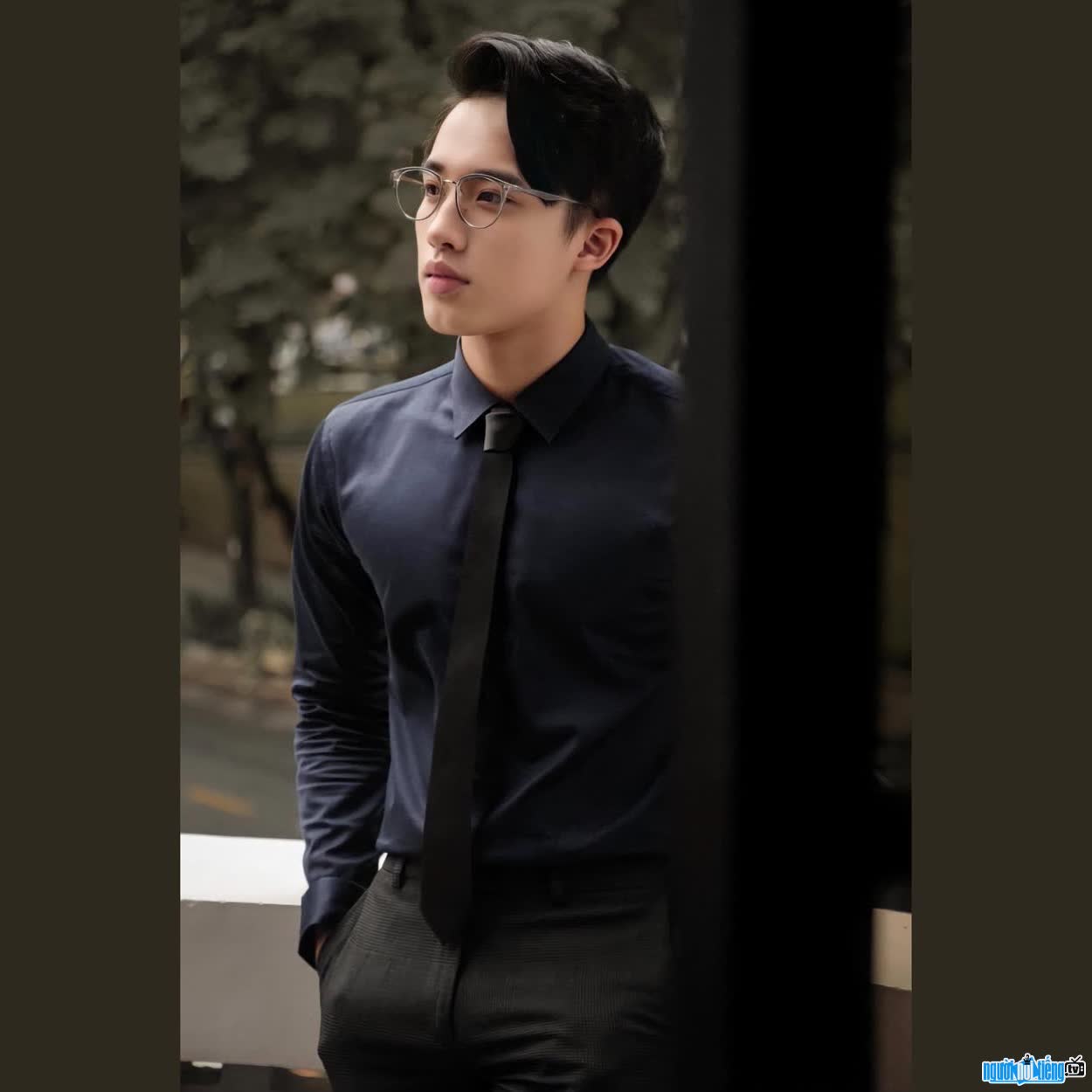 Image of elegant CEO Khanh Ton