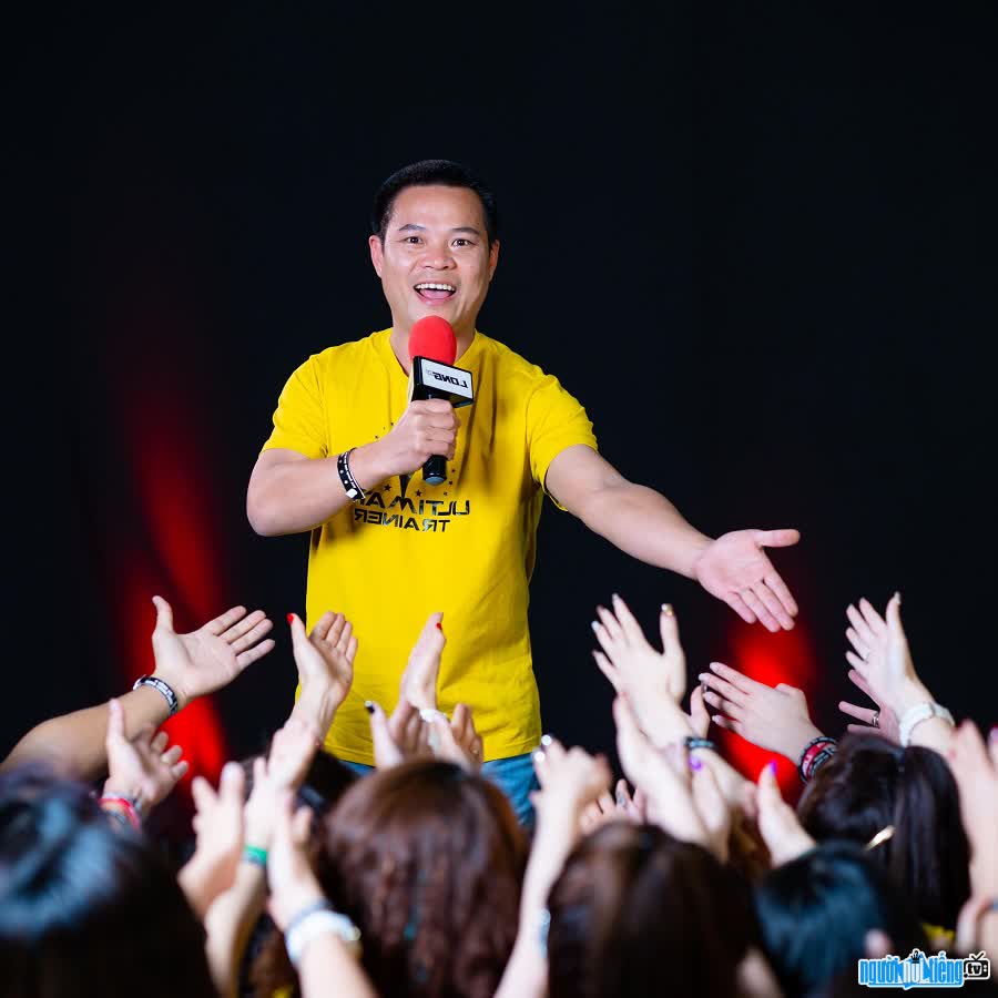 Chuyên gia đầu tư Nguyễn Việt Thắng thu hút đông học viên