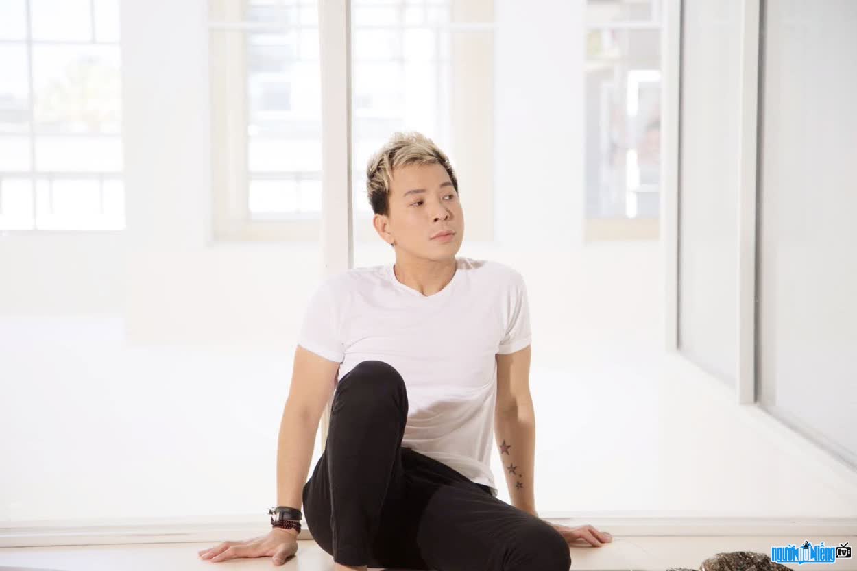Hình ảnh Andy Thái đa tài