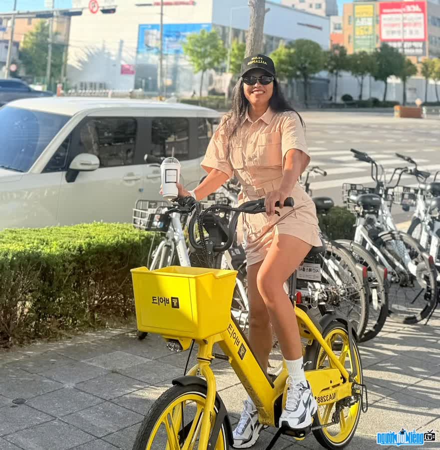 Giáo viên Đậu Thắng du lịch Hàn Quốc
