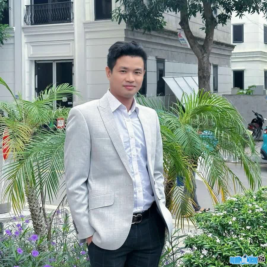 Diễn viên Bùi Văn Hoàn được khen ngợi nhờ diễn xuất tự nhiên