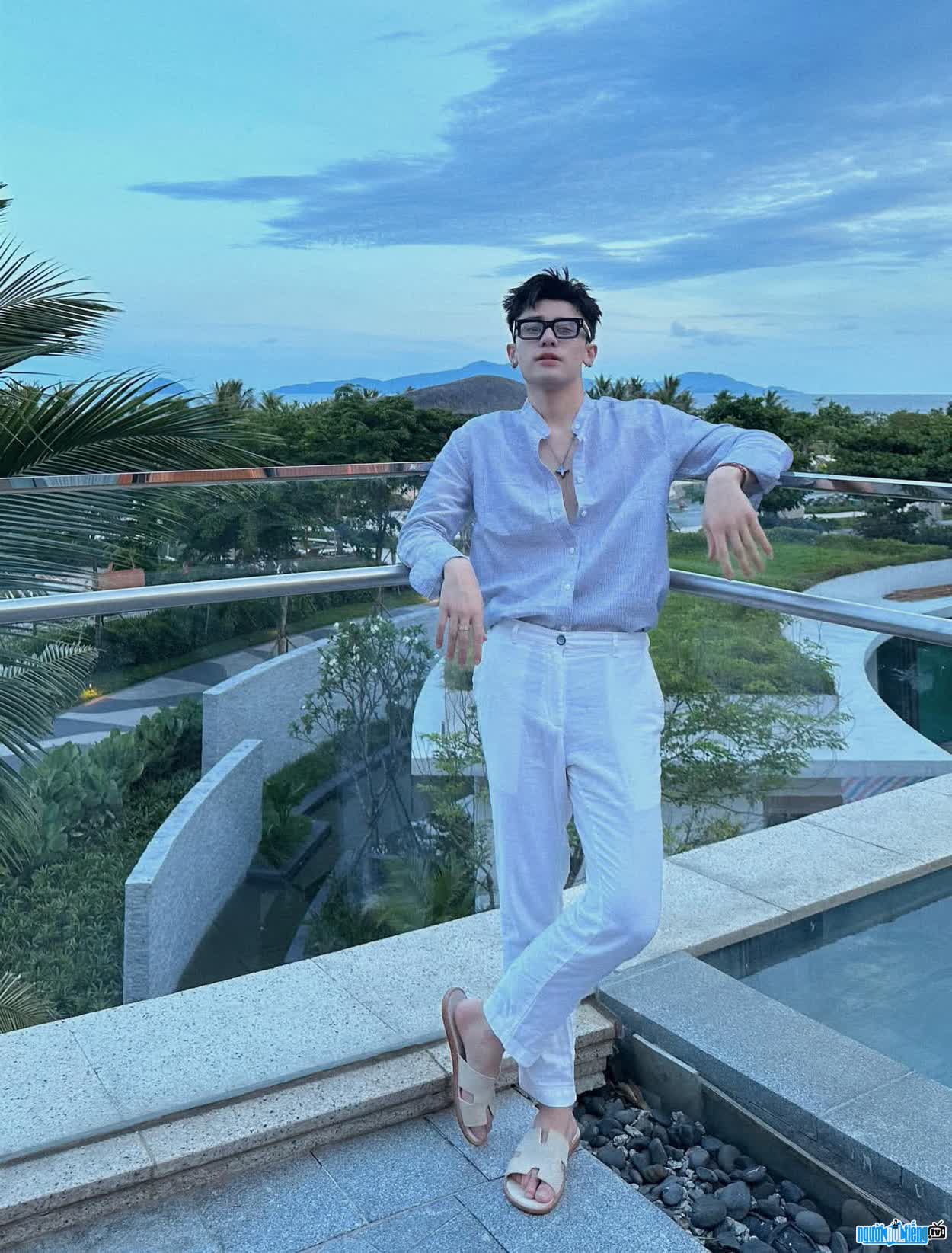 Image of handsome Nguyen Phuong Dong