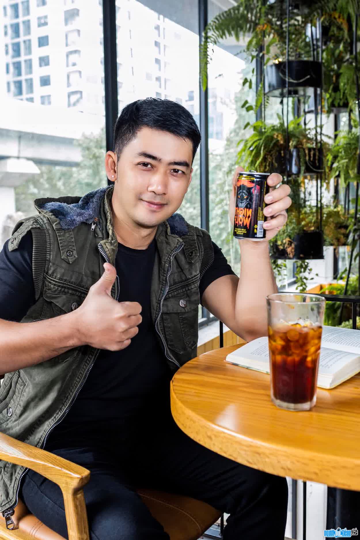 Image of actor Pham Bao Anh is full of personality