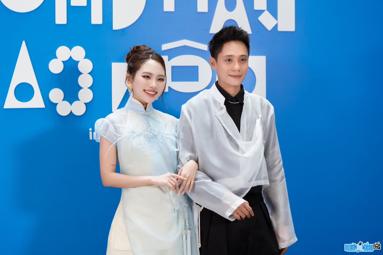 Hình ảnh Bảo Định cùng Phương Mỹ Chi ra mắt MV mới