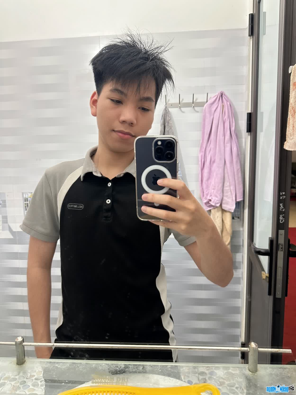 Hình ảnh Hoàng Minh Phúc trẻ tuổi tài năng