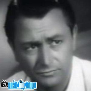 Image of Robert Young