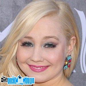 A New Photo of RaeLynn- Famous Baytown Country Singer- Texas