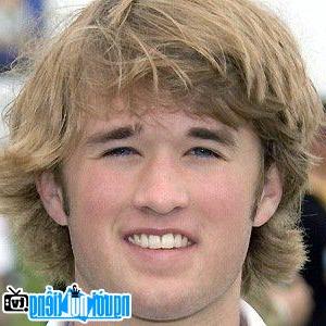 Latest Picture Of Actor Haley Joel Osment