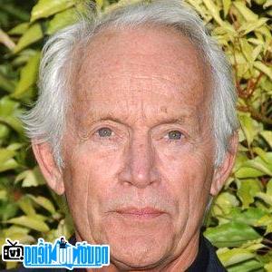 Latest Picture of Male television actor Lance Henriksen