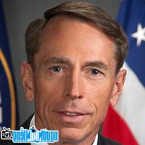 Image of David Petraeus