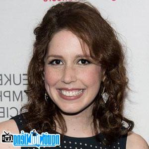 A New Picture of Vanessa Bayer- Famous Ohio TV Actress