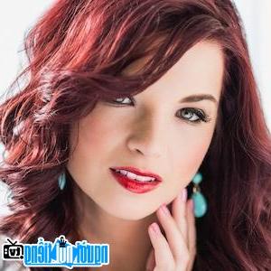 A new photo of Jess Moskaluke- Famous Canadian country singer