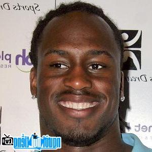Latest Images about Soccer Player Vernon Davis
