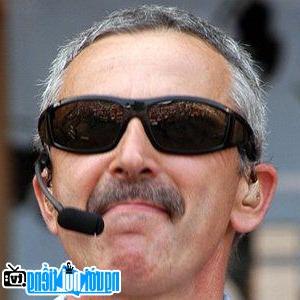 Latest Picture of Country Singer Aaron Tippin