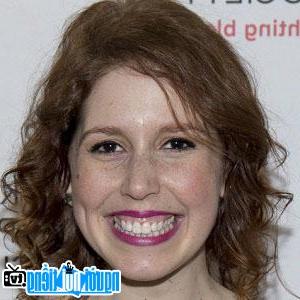 A Portrait Picture of Television Actress picture Vanessa Bayer