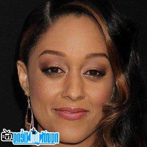 A new picture of Tia Mowry- Famous German TV Actress
