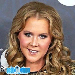 A Portrait Picture Of Comedian Amy Schumer 