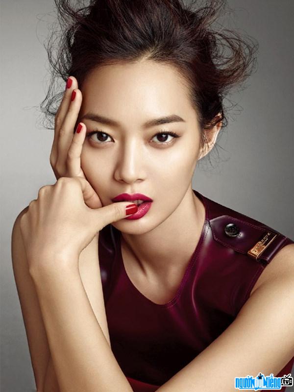 Close-up beauty of actress Shin Min-a