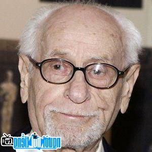 Portrait photo of Eli Wallach