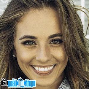 Một bức ảnh mới về Rachel DeMita- Dẫn chương trình truyền hình nổi tiếng Ohio