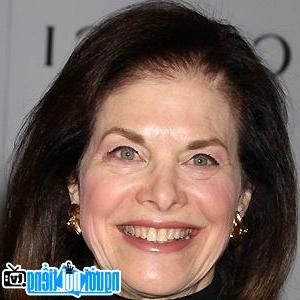 A New Photo of Sherry Lansing- Famous Business Executive Chicago- Illinois