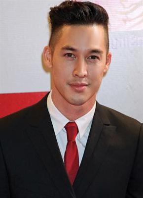 Utt Panichkul is a famous Thai actor and VJ