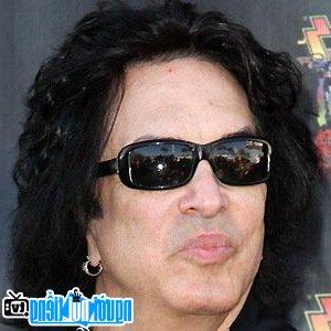 Latest Picture of Guitarist Paul Stanley