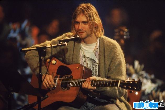 Picture of Singer Kurt Cobain's stage performance