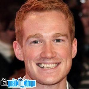 Một hình ảnh chân dung của VĐV nhảy xa Greg Rutherford