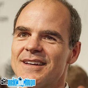 Image of Michael Kelly