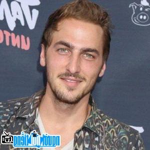 A New Picture of Kendall Schmidt- Famous TV Actor Kansas