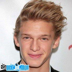 Latest Picture Of Pop Singer Cody Simpson
