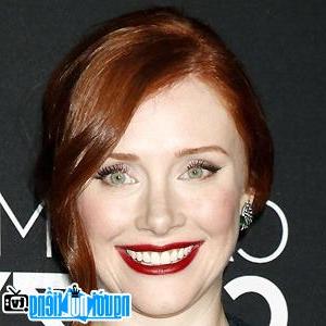 Latest Picture Of Actress Bryce Dallas Howard