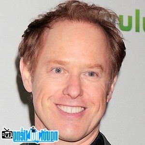 Latest Picture of TV Actor Raphael Sbarge