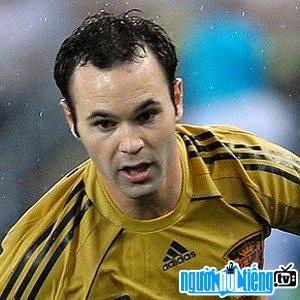 Another image of player Andres Iniesta