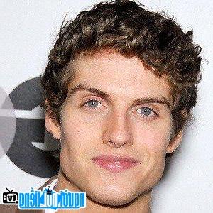 A new picture of Daniel Sharman- Famous London-British Actor