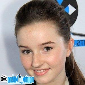 Latest Picture of TV Actress Kaitlyn Dever
