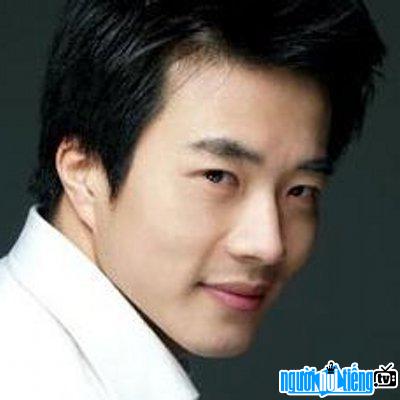 Another portrait of actor Kwon Sang-Woo